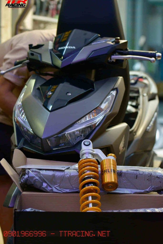 Phuộc Ohlins HO 811 gắn trên xe Honda Vario 150cc